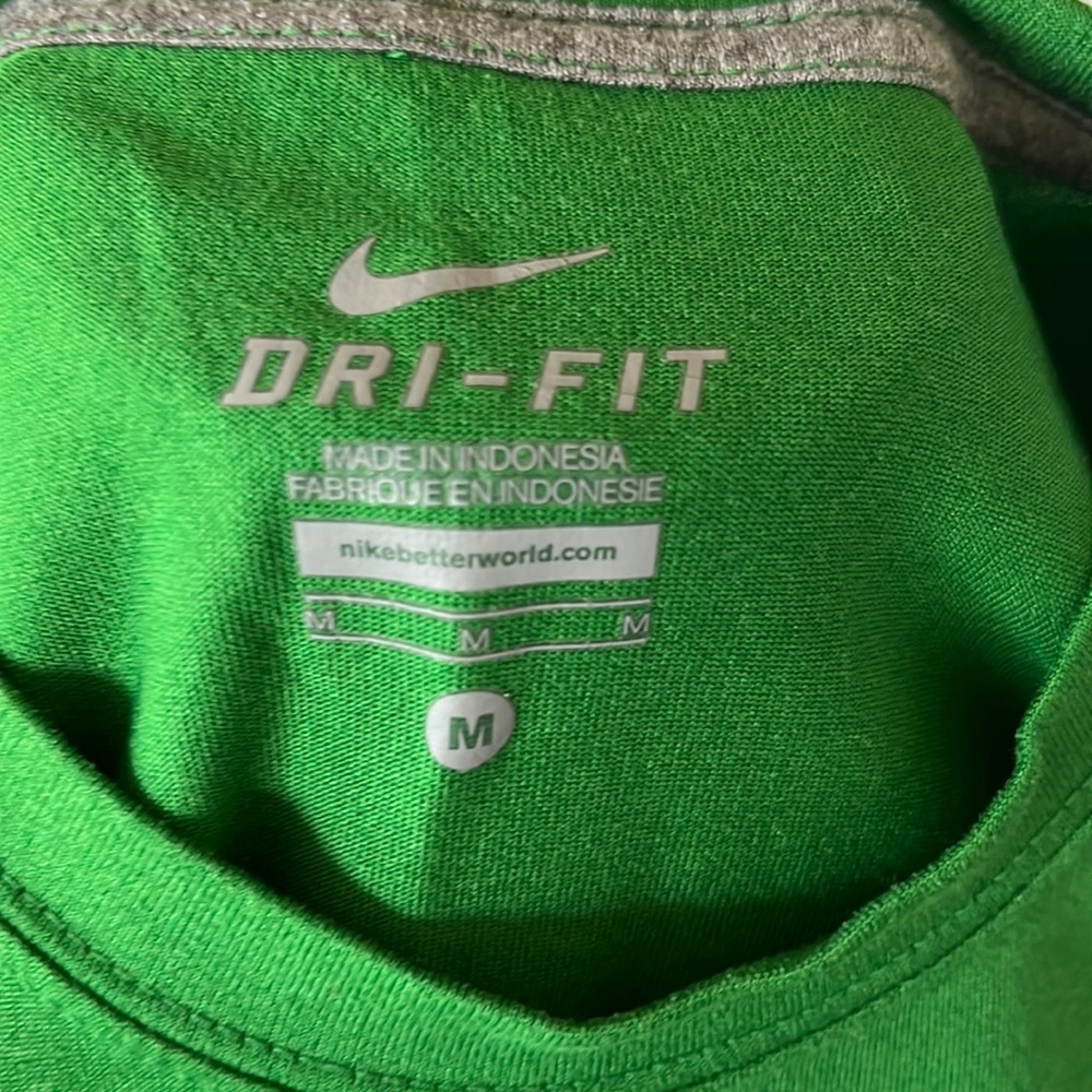 Boys Nike Dri-Fit Oregon Ducks “Win the Day” Short Sleeve Tee Various Sizes - Picture 5 of 6